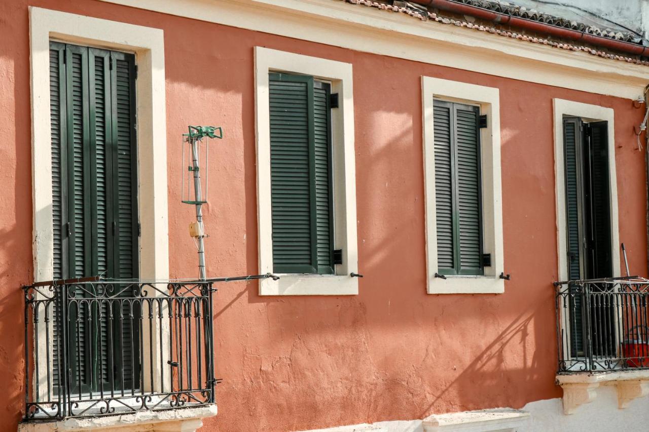 Down Town Apartment By Corfuescapes Corfu  Kültér fotó